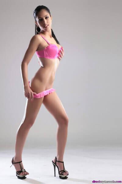 BEST ESCORTS FOR OUTCALLS CALL NOW +447387916905