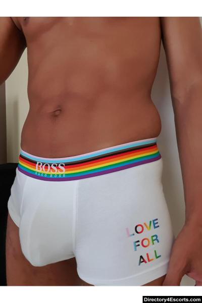 Mixed Race Bottom Sensual Masseur