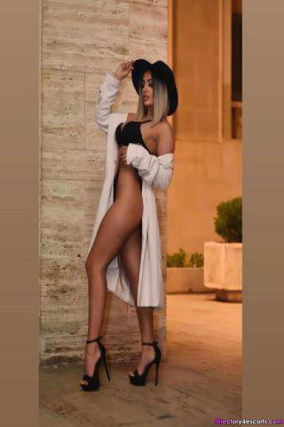 Ali Sparkles High Class London Escort 07470627730