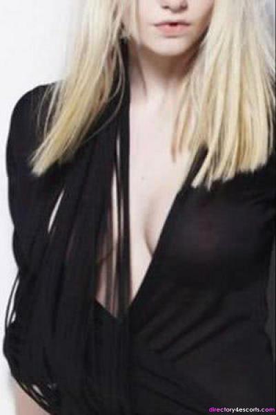 Sara Manchester escort