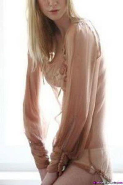 Sara Manchester escort