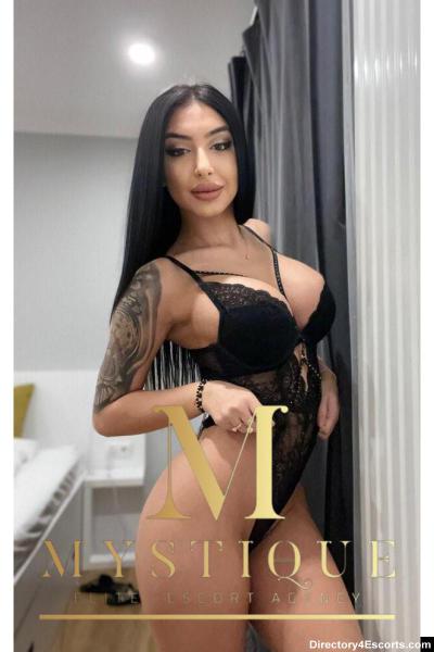 TANIA Brent Cross Escort