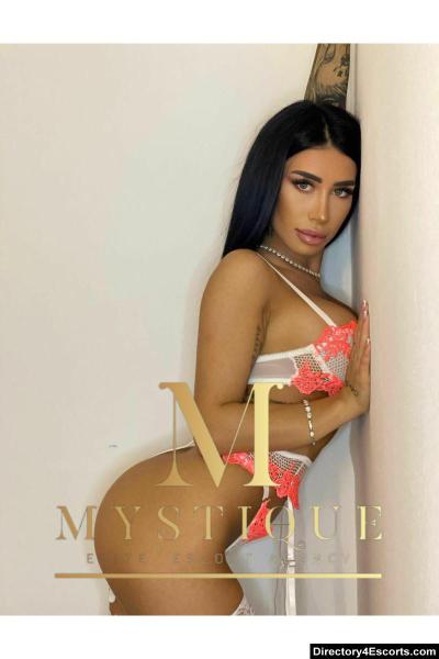 RENATA MYSTIQUE ESCORTS