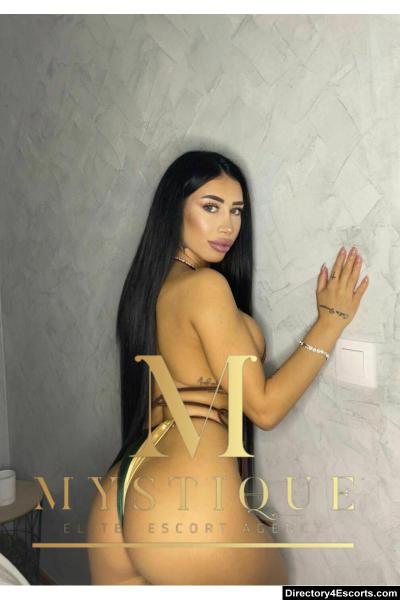 RENATA MYSTIQUE ESCORTS