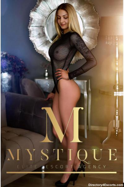Julia Mystique Escorts