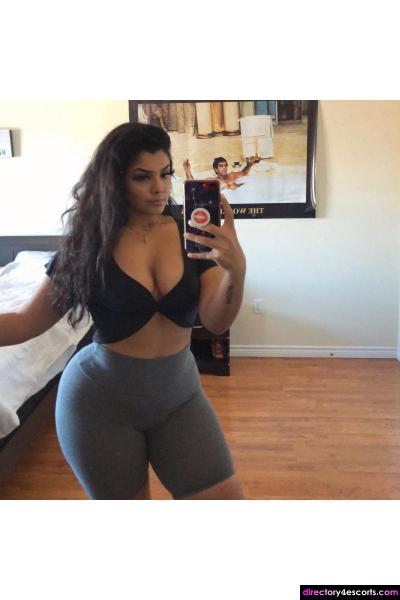 HERE FOR HOOKUP INCALL OR OUTCALL, HUCCLECOTE