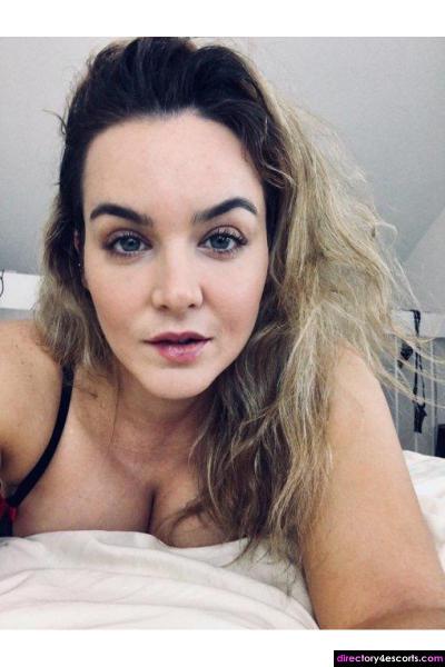 WhatsApp me only for ur incall and outcall service