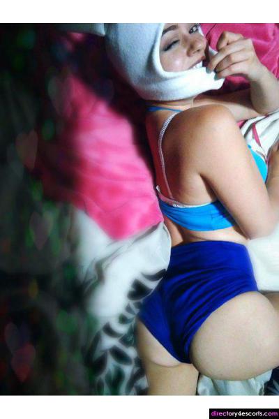 I'm available for hookup now