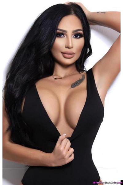 Dana: A mature escort with enough experience to drive you mad!