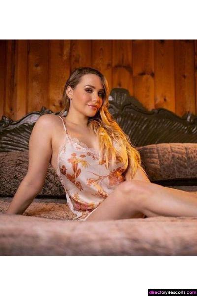 Hello everyone I am available for hookup today and tonight