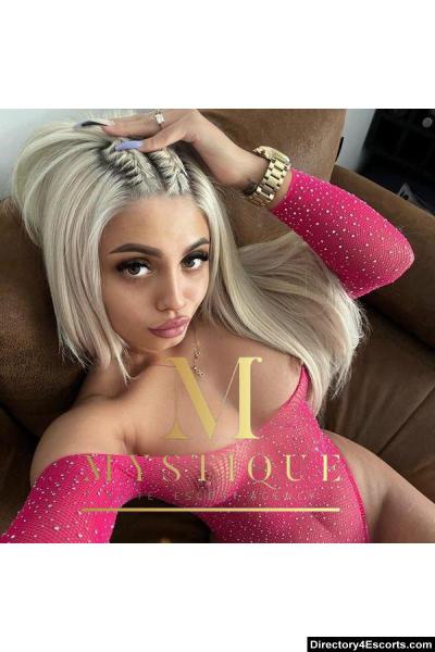 Molly - Outcalls Only