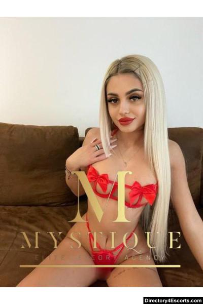 Molly Mystique Escorts