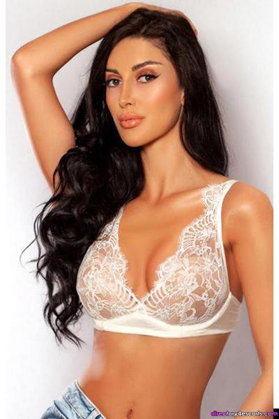 Axele: Slim Brunette London Escort in Mayfair