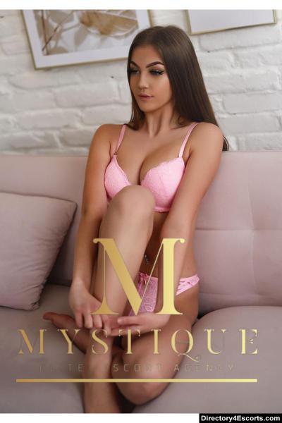 Jemma New Party Girl