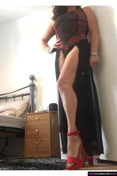 Coco Cambridge escort