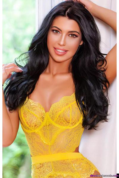 Cordelia: Tall Busty London Escort in South Kensington