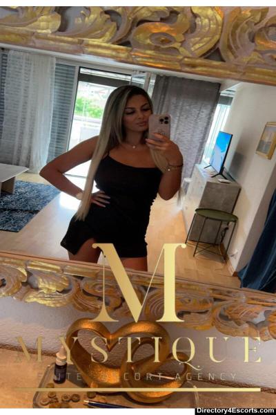 ELENA - Outcalls Only