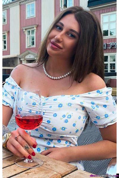 Alfia: Russian London Escort in Knightsbridge