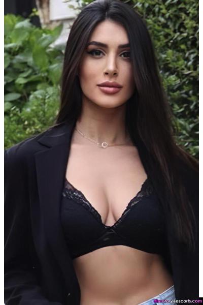 Nara: Brazilian London Escort in King’s Cross