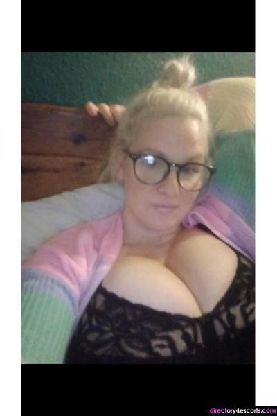 Sexy female looking for fun
