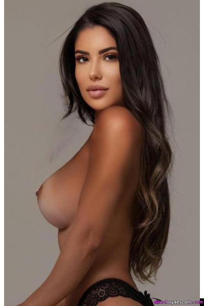 Zahra: Brazilian London Escort in South Kensington