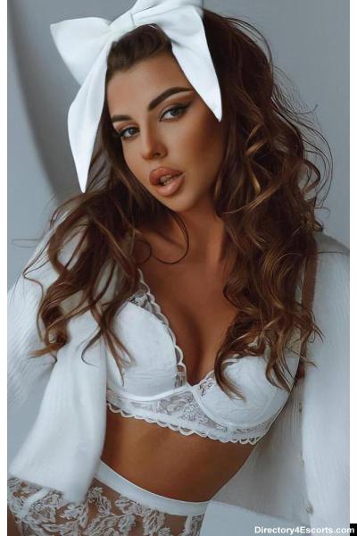 Katrin: European London Escort in Earls Court