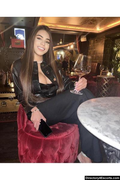 Randama - Brazilian London Escort