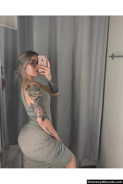 Hookup for sex service available