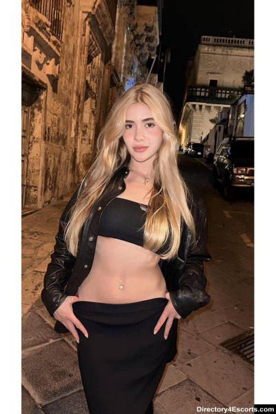 NEW! Flippy - Brazilian London Escort