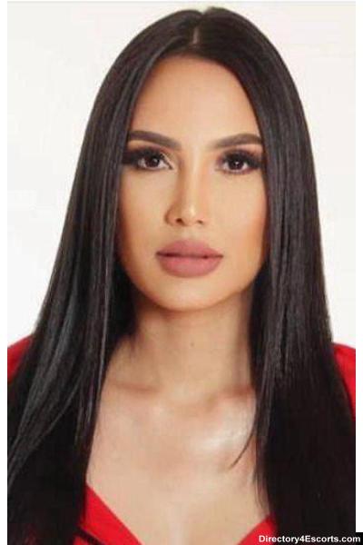 Garnet - Brazilian London Escort - 6