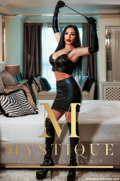 Allyah London Escort Mystique