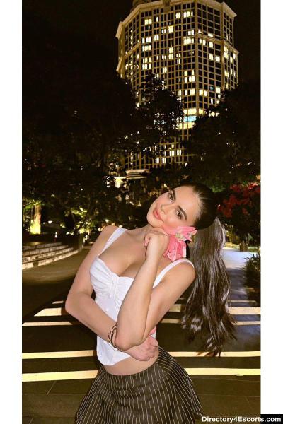 Ikoya - London Escort