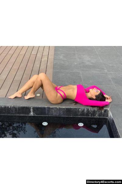 Modify - London Escort