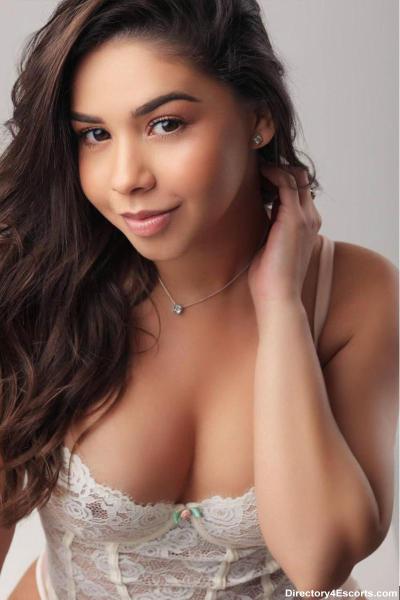 Junsy - Brazilian London Escort