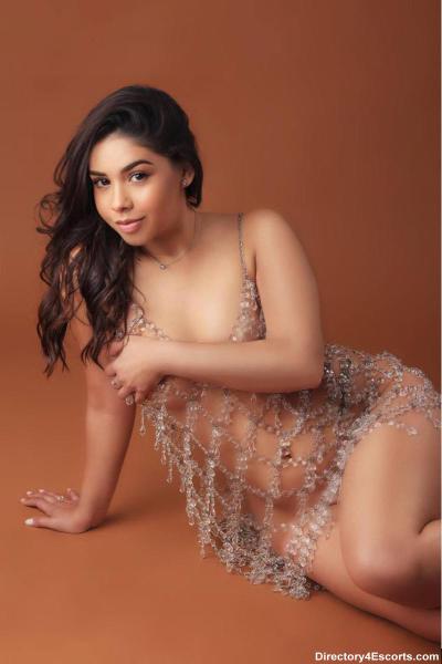 Junsy - Brazilian London Escort - 6