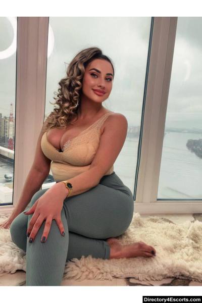 Coconut - Russian London Escort