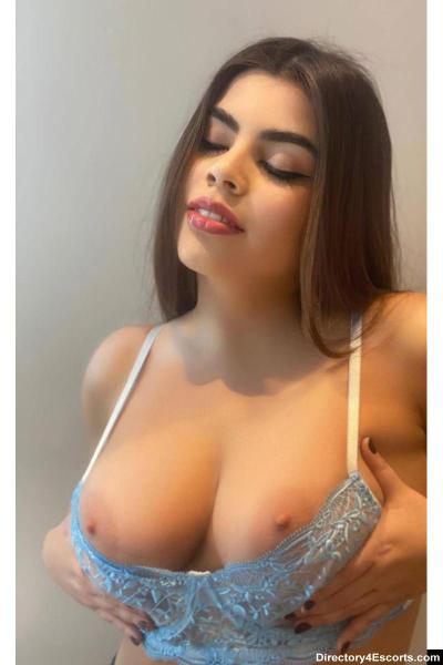 Belluna - Brazilian London Escort