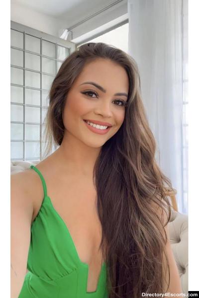 Muneca - London Escort