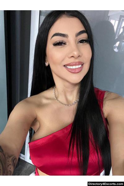 Nicole London Escort - 6