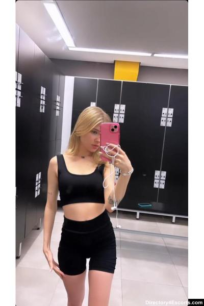 Bazia - London Escort