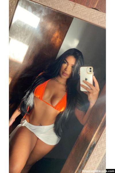 Tricia - London Escort