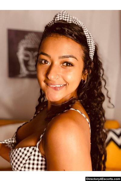 Zoraida - London Escort