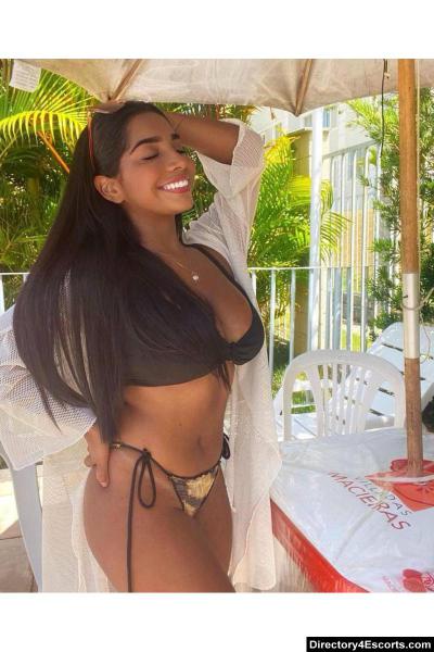 London Escort - Zaura