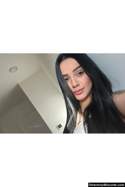 London Escort - Liveta