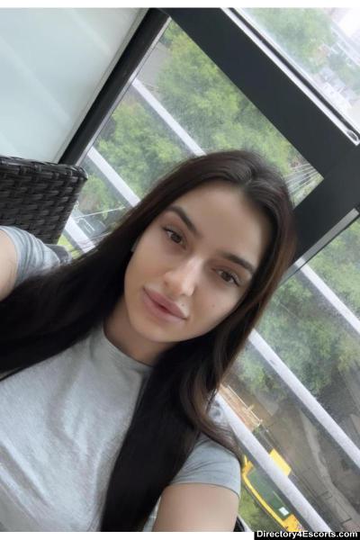 London Escort - Riki - 6