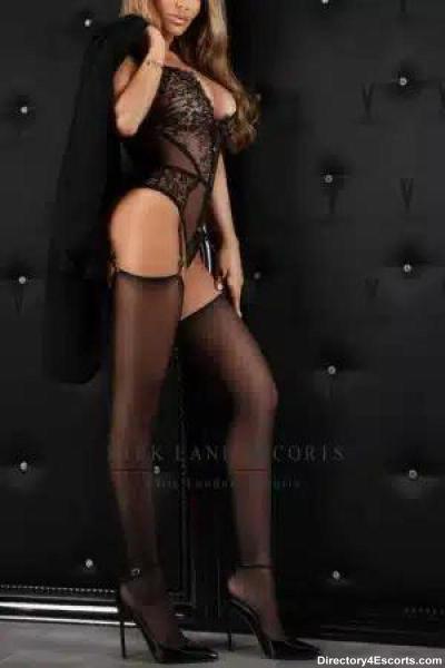 London Escort - Leah