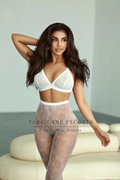 London Escort - Samantha