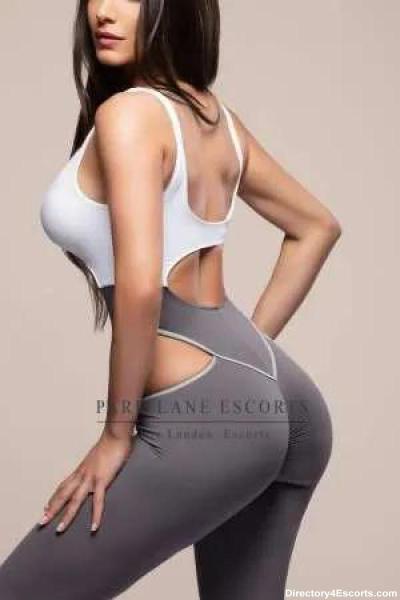 London Escort - Claudia
