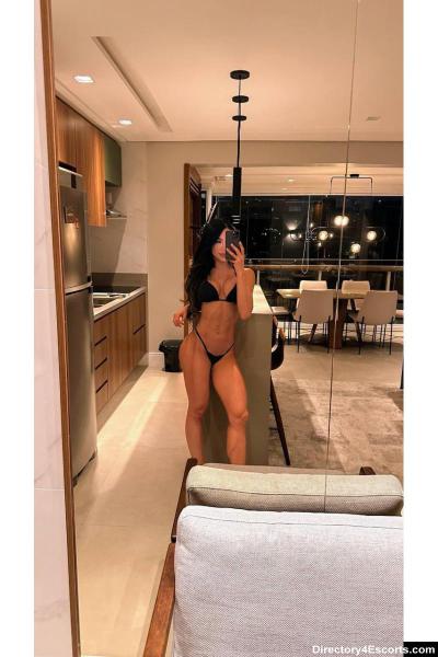 London Escort - Manori