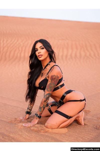 Hina - London Escort